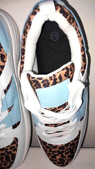 Dámske tenisky veľ.42 - 3