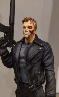 Terminátor : Arnold Schwarzenegger - 3
