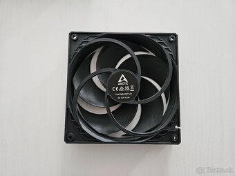 Arctic P14 PWM PST CO - 3