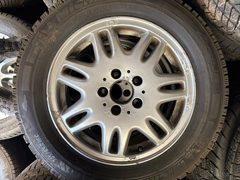 Predam original 4 ks Mercedes disky R16 Vito ,Viano w639 - 3