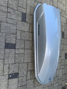 Stresny box na auto - 3