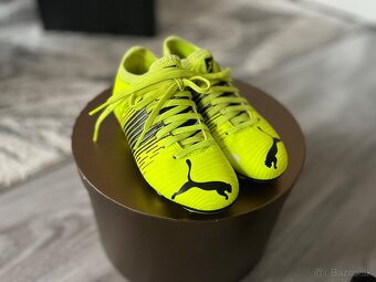 Kopačky PUMA - 3