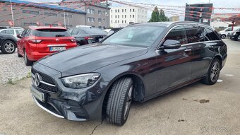 Mercedes-Benz E trieda Kombi T 300 DE PHEV 225KW AMG - 3