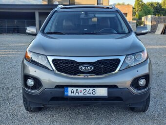 KIA SORENTO 2,2CRDi 4x4 7.MIESTNE - 3