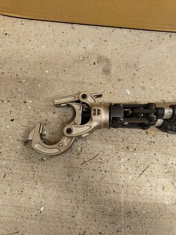 Predám Mechanické manuálne krimpovacie kliešte WK 22 - 3