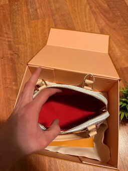 Louis Vuitton cherry kabelka - 3