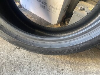 Pirelli pzero 225/40 r19 - 3