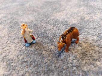 Predám rôzne Kinder postavičky - 3