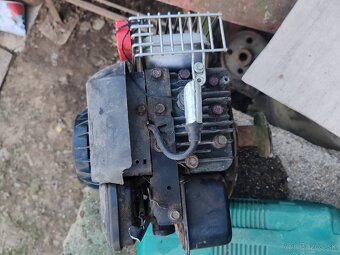 Motor Briggs & Stratton Sprint XC40 - 3