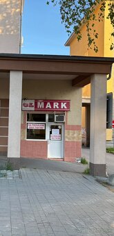 Obchodný priestor námestie, 80m2, 500€ - 3