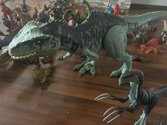 Dinosaury- figurky - 3