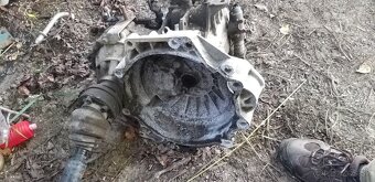 Skoda octavia 1U 1.6 55kw prevodovka - 3