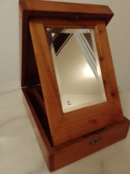 Drevena krabička na kozmetiku - 3