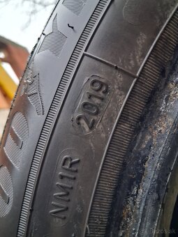Darujem 1ks zimne pneumatiky 185/60 r14 - 3