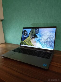 Dell Latitude 5520 – Intel Core i3-1125G4 | 8 GB RAM | 256 G - 3