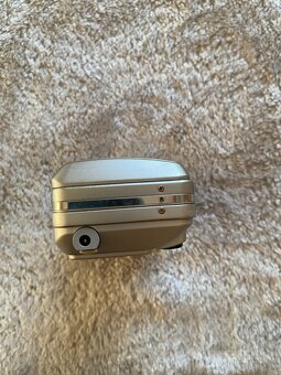 Olympus C-50 Zoom - 3