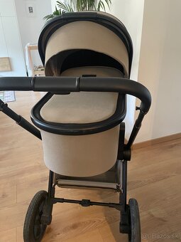 Kočiar Moon Resea Mud 2025 - 3