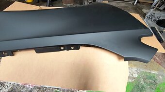 Predný pravý blatník Golf 7 - 3