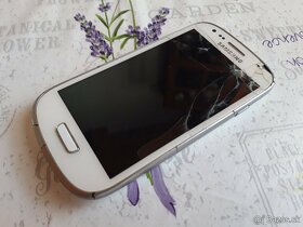 Samsung Galaxy S3 mini - 3