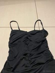 Čierne mini šaty - 3