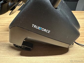 Predám volant s pedálmi Logitech G923 Driving Trueforce - 3