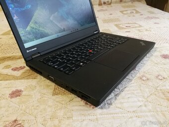 Lenovo. i5-4 gen. SSD 256 GB. RAM 16 GB. 14“ HD. - 3