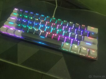 mechanická klávesnica atom - 3