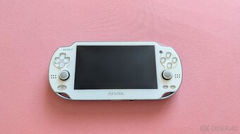 PS Vita 1000 wifi OLED biela - 3