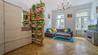 Krásny staromestský kompletne zariadený 2izb byt na Palisádo - 3