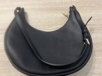 Calvin Klein cierna kabelka - 3