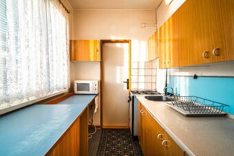 POVAŽSKÁ - 2izbový byt, 4.p, východ/západ,TOP lokalita - 3