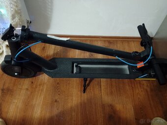 elektrickú kolobežku - 3