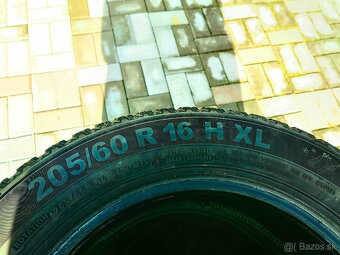 Semperit 205/60 R16 zimné - 3