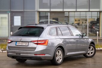 Škoda Superb Combi 1.6 TDI Ambition - 3
