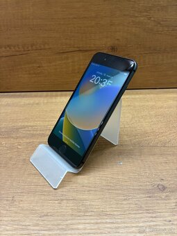 Iphone 8 64gb, 🔋100% - 3