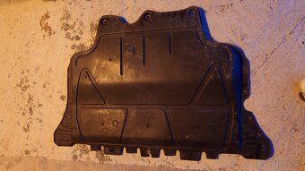 Spodný kryt motora Škoda Octavia 3 - 3