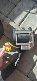 Bezpečnostné pásy Volkswagen Golf 5 - 3