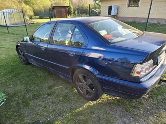 BMW E36 318I - 3