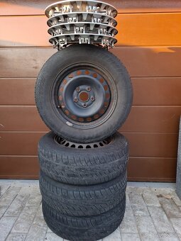 zimná sada VW Group 5x112R15 + original puklice VW - 3
