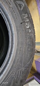 Gumy 215/65/16 H - 3