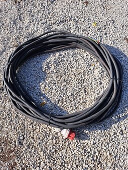 Predam 5 zilovy kabel, vhodny na stavbu - 3