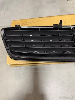 Predna maska pre C W203 - 3