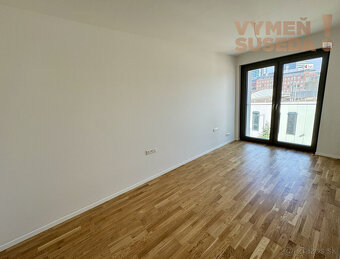 VYMEŇ SUSEDA - VÝNIMOČNÝ PRIESTRANNÝ 3 IZB. BYT S DVOMA BAL - 3