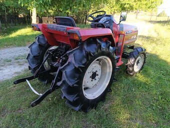 Traktor , malotraktor Mitsubishi MT26 - 3