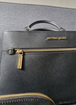 NOVA Michael Kors kozmeticka taska a cierno zlata kabelka - 3