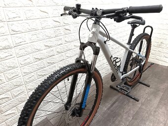 Ponúkam na predaj horský bicykel Cube Aim 27,5" - 3
