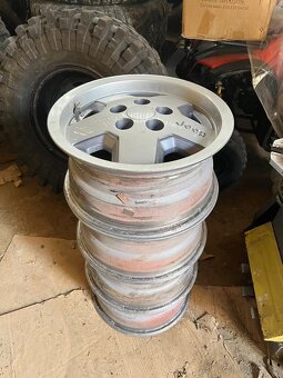 Jeep disky r15    5x114,3 - 3