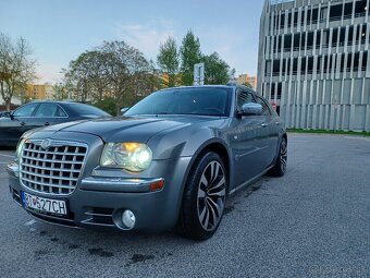 Chrysler 300C CRD, tourer - 3