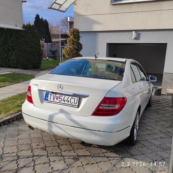 Mercedes Benz C 180 BlueEFFICIENCY - 3