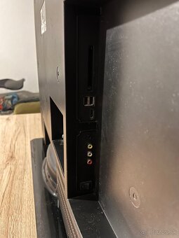 Televizor - Medion - 106,7 cm / 42 palcov - 3